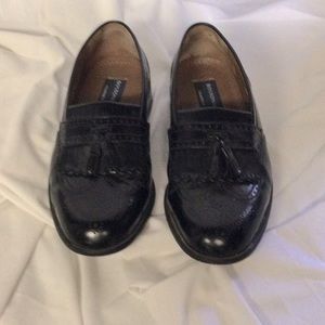 Bostonian men,s black dress shoes